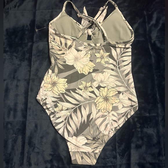 NWOT Seafolly Copacabana Tie Front One Piece size 6 us - Picture 5 of 15